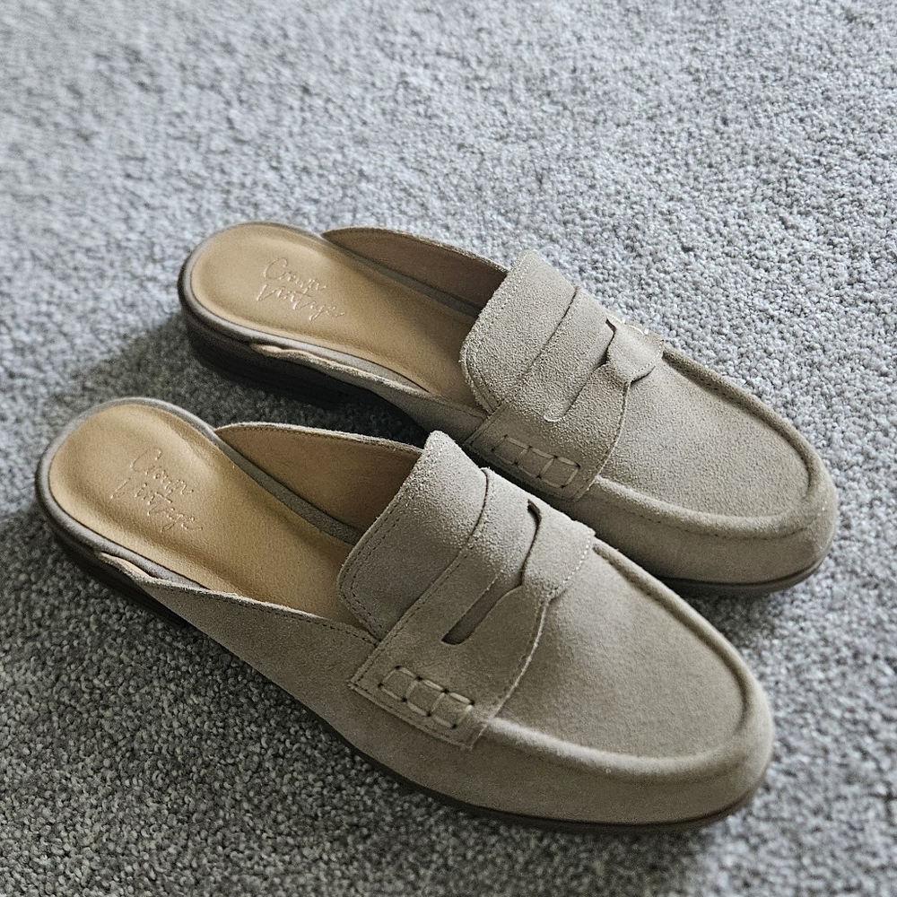 Crown Vintage Tan Mule